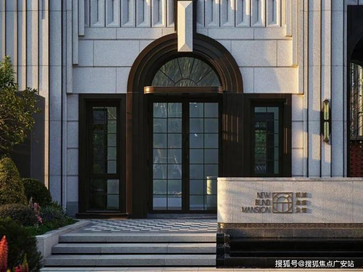 _来电预约看房_楼盘详情 - 环境 - 户型价格地址地铁配套电话不朽情缘试玩网站前滩公馆(2026年首发)上海前滩公馆售楼处电话(图14)